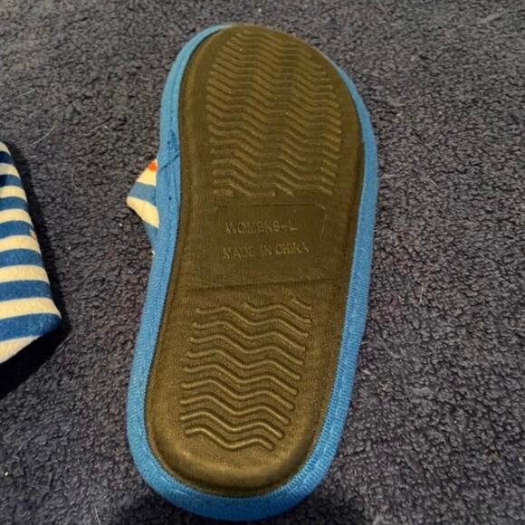 Forever University Of Florida Gators Women's LG Striped Logo Scuff Slippers - Picture 4 of 6